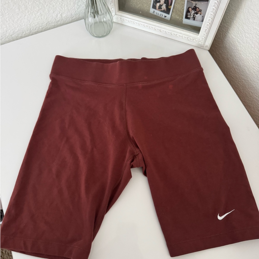 Nike Maroon women’s M Biker Shorts